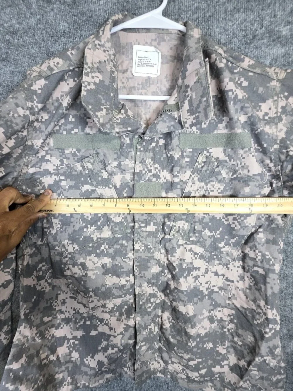 US Army Combat Uniform Jacket Mens Medium Short Flame Resistant ACU Camo
